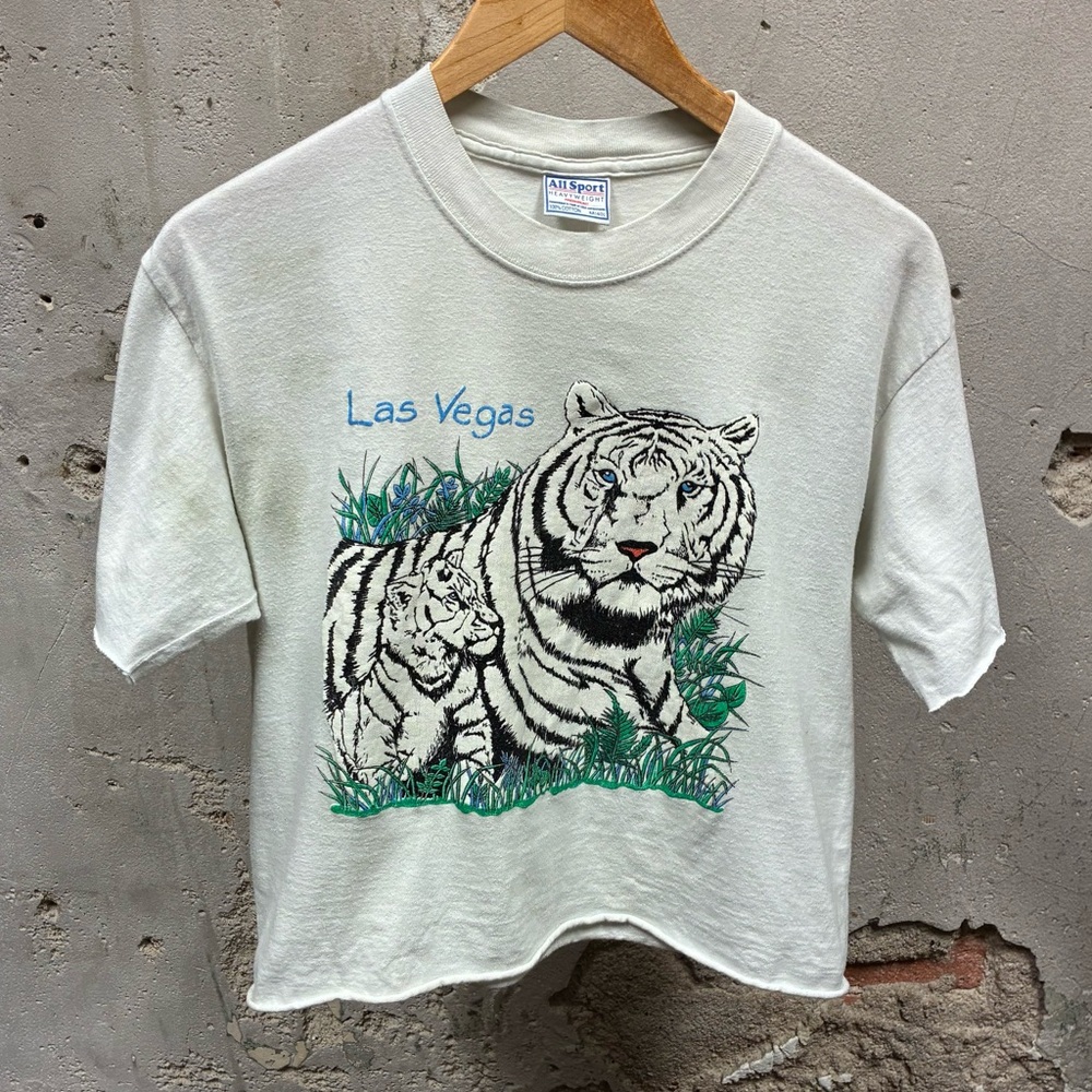 Vintage 1990s Las Vegas Nevada White Tiger Puff Paint Graphic T-Shirt Cropped M